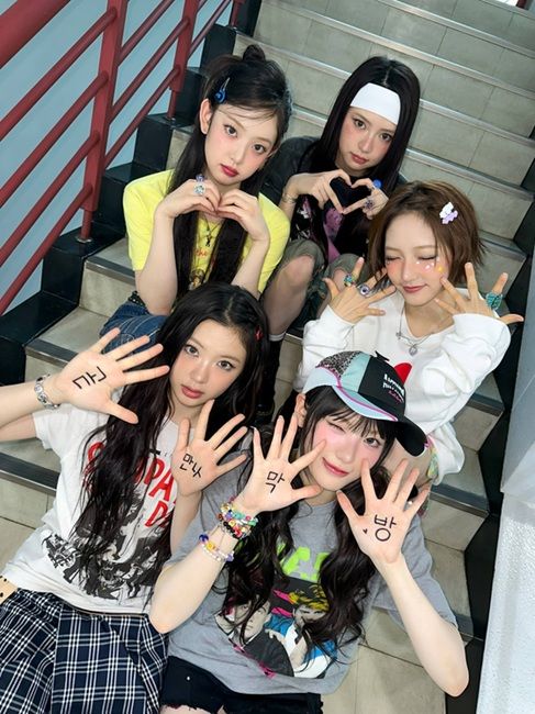 [서울=뉴시스] 걸그룹 '키키'(KiiiKiii). (사진=스타쉽엔터테인먼트 제공) 2025.03.17 photo@newsis.com *재판매 및 DB 금지