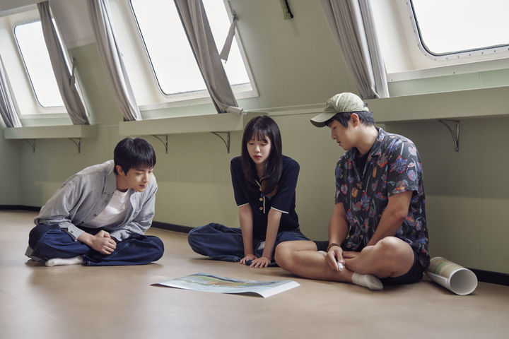 [서울=뉴시스] 넷플릭스 예능물 '대환장 기안장' 스틸. (사진=넷플릭스 제공) 2025.03.18. photo@newsis.com  *재판매 및 DB 금지