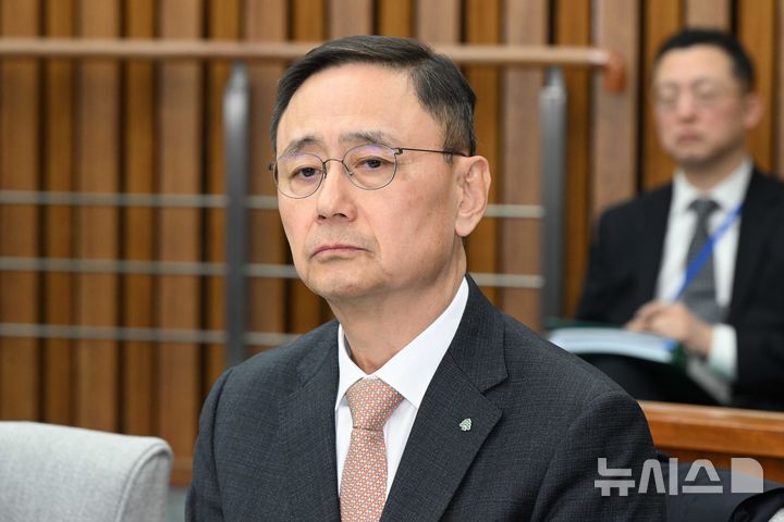 [서울=뉴시스] 국회사진기자단 = 금정호 신영증권 사장. 2025.03.18. photo@newsis.com