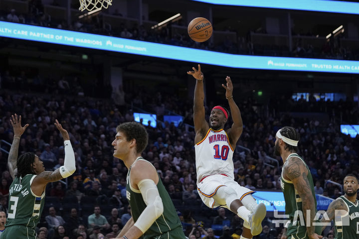 [샌프란시스코=AP/뉴시스] 미국프로농구(NBA) 골든스테이트 워리어스의 지미 버틀러. 2025.03.18.