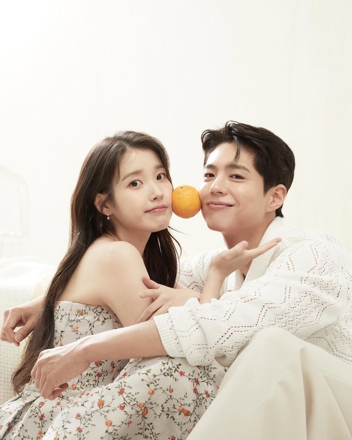 [서울=뉴시스] 아이유(왼쪽)·박보검 (사진=인스타그램 캡처) 2025.03.19. photo@newsis.com *재판매 및 DB 금지