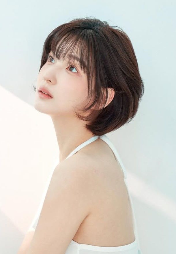 [서울=뉴시스] 율희. (사진=율희 인스타그램 캡처) 2025.03.19. photo@newsis.com&nbsp; *재판매 및 DB 금지