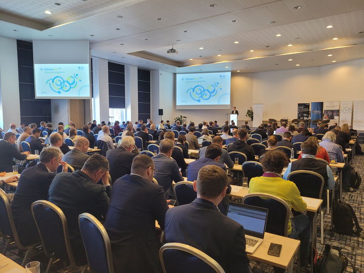 [세종=뉴시스]한수원이 19~21일(현지 시간) 체코 프라하에서 열리는 하이드로젠 데이즈(Hydrogen days)2025에 참가했다.(사진=한국수력원자력 제공) *재판매 및 DB 금지