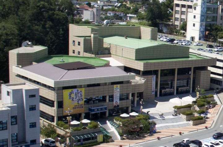  [안동=뉴시스] 안동시민회관 전경. 2025.03.21. (사진=안동시 제공) photo@newsis.com *재판매 및 DB 금지