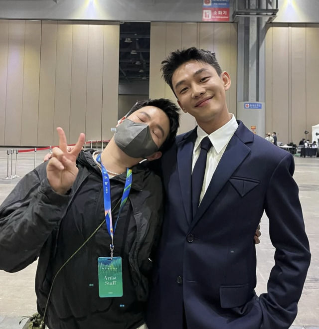 [서울=뉴시스] 헤어몬(왼쪽)·유아인 (사진=인스타그램 캡처) 2025.03.21. photo@newsis.com *재판매 및 DB 금지