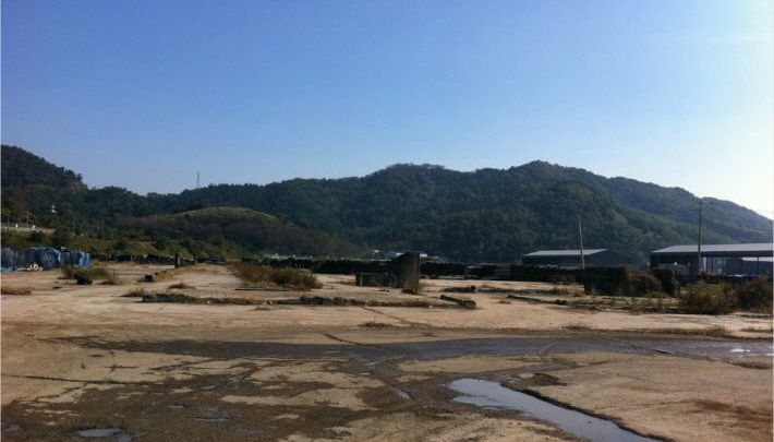 [창원=뉴시스] 강경국 기자 = 경남 창원시 진해구 장천동 옛 진해화학 터. (사진=독자 제공). 2025.03.24. photo@newsis.com *재판매 및 DB 금지