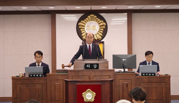 [합천=뉴시스] 합천군의회 제288회 합천군의회 임시회 개회 *재판매 및 DB 금지 *재판매 및 DB 금지