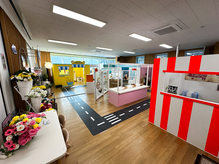 [부산=뉴시스] 부산시교육청 유아교육진흥원은 유아놀이체험센터 기획놀이실 '꿈놀이방'을 다양한 직업 체험 공간으로 새롭게 단장했다고 26일 밝혔다. (사진=부산교육청 제공) 2025.03.26. photo@newsis.com *재판매 및 DB 금지