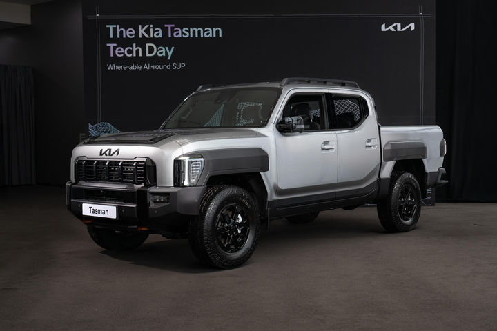 [서울=뉴시스] 김근수 기자 = 27일 서울 서초구 세빛섬 플로팅아일랜드에서 '더 기아 타스만 테크 데이(The Kia Tasman Tech Day)’가 열리고 있다. (사진= 현대차기아 제공) 2025.03.27. photo@newsis.com *재판매 및 DB 금지