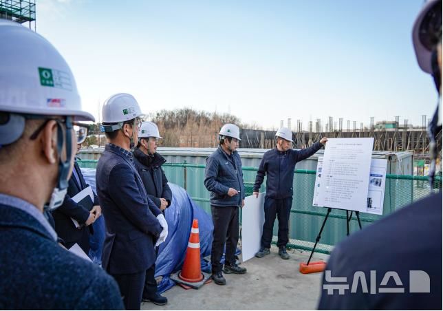수산정수장 찾은 인천시…"수문현답" 현장 확대간부회의