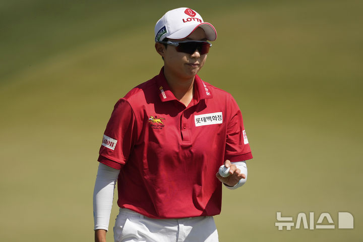 [챈들러=AP/뉴시스]김효주, LPGA 투어 포드 챔피언십 우승. 2025.03.30.