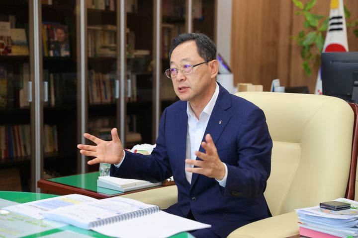 [해남=뉴시스]명현관 해남군수. *재판매 및 DB 금지