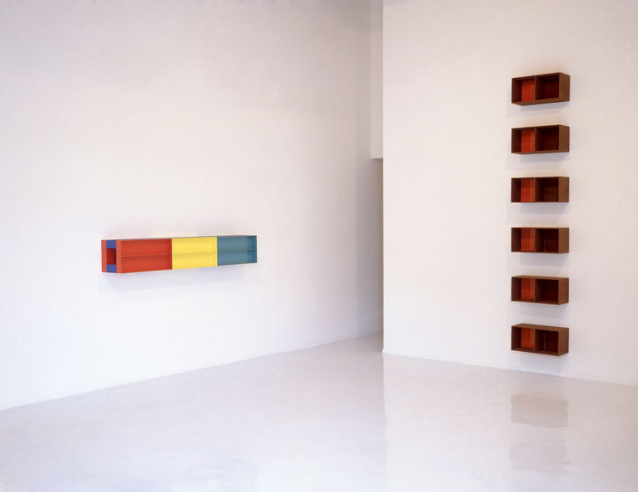 Installation View of Donald Judd Solo Exhibition at INKONG Gallery, Seoul, 1991 *재판매 및 DB 금지