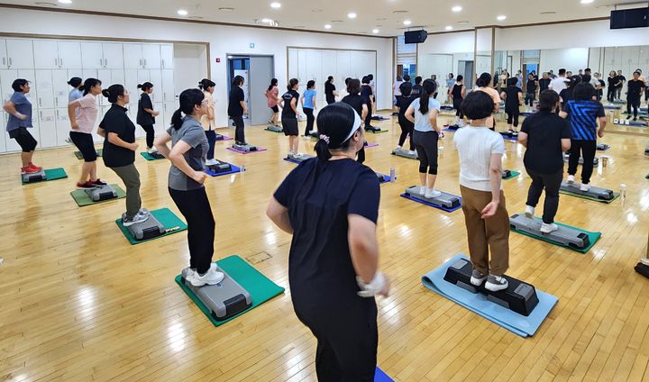 군민 절반이 뚱뚱…단양군, 비만·흡연 탈출 사업 강화