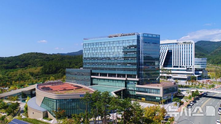 [세종=뉴시스]한국산업단지공단 본사 전경.(사진=산단공 제공)