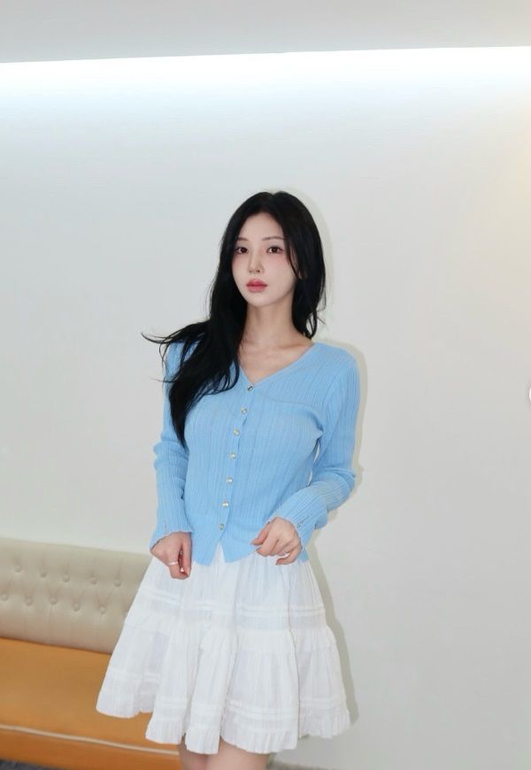 [서울=뉴시스] 강다은. (사진=강다은 인스타그램 캡처) 2025.04.01. photo@newsis.com&nbsp; *재판매 및 DB 금지