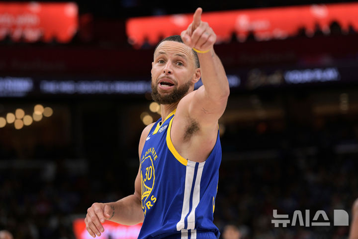 [멤피스=AP/뉴시스] 미국프로농구(NBA) 골든스테이트 워리어스의 스테픈 커리. 2025.04.01.