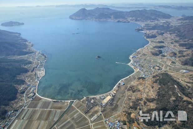 [서울=뉴시스] 남해 앵강만