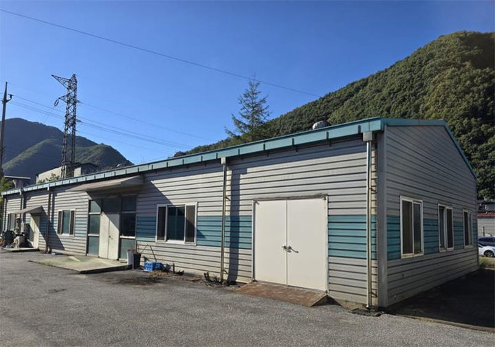 신동대체산업단지 다회용기 세척센터 예정 건물 전경.(사진=정선군 제공) *재판매 및 DB 금지