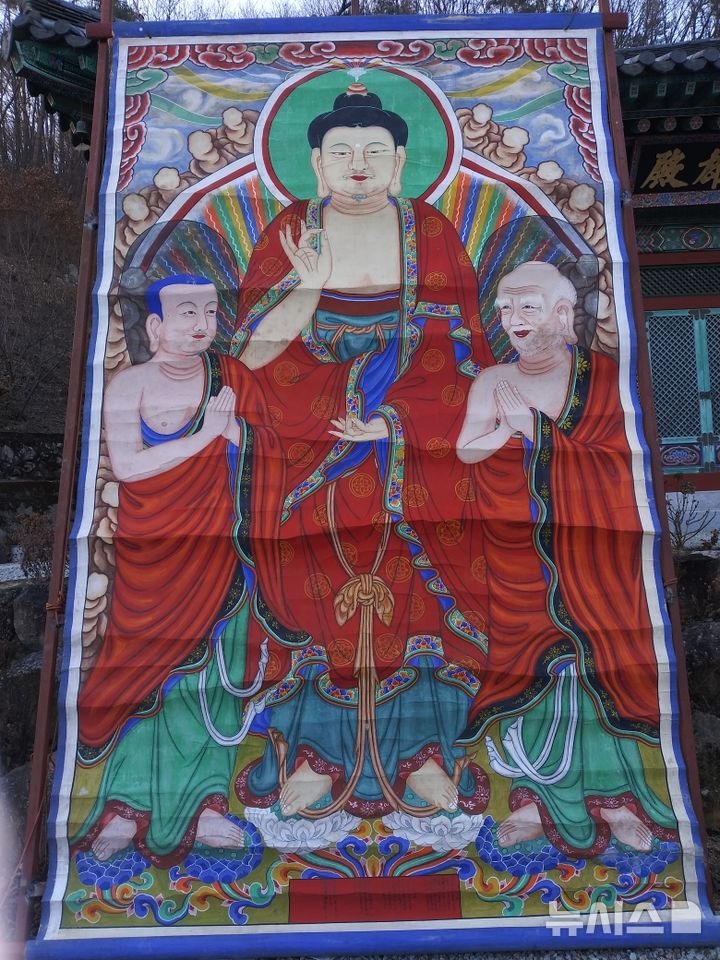 [창원=뉴시스] 경상남도 등록문화유산으로 등록된 '김해 장곡사 괘불도'. (자료=경남도 제공) 0225.04.03. photo@newsis.com