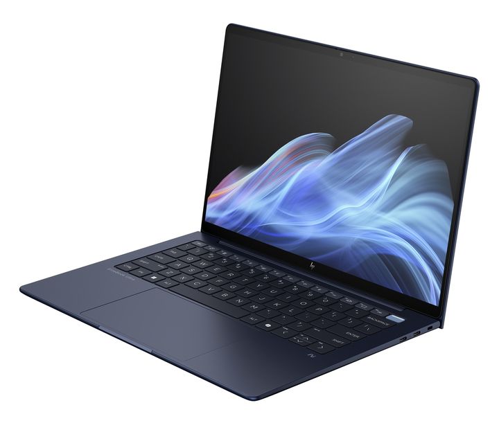 [서울=뉴시스]HP 엘리트북 울트라 G1i 14인치. (사진=HP 제공) 2025.04.03. photo@newsis.com *재판매 및 DB 금지