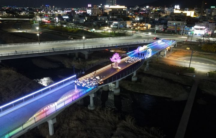 [청주=뉴시스] 충북 청주시 모충교. photo@newsis.com *재판매 및 DB 금지