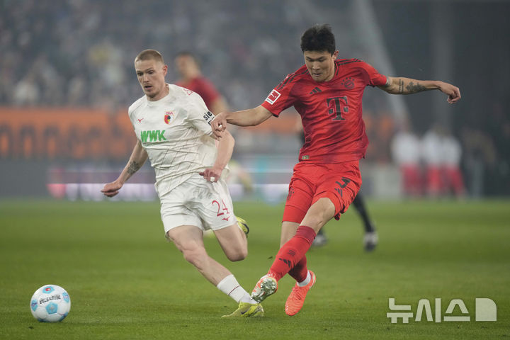 [아우크스부르크=AP/뉴시스] 독일 프로축구 분데스리가 바이에른 뮌헨의 김민재. 2025. 4. 4.