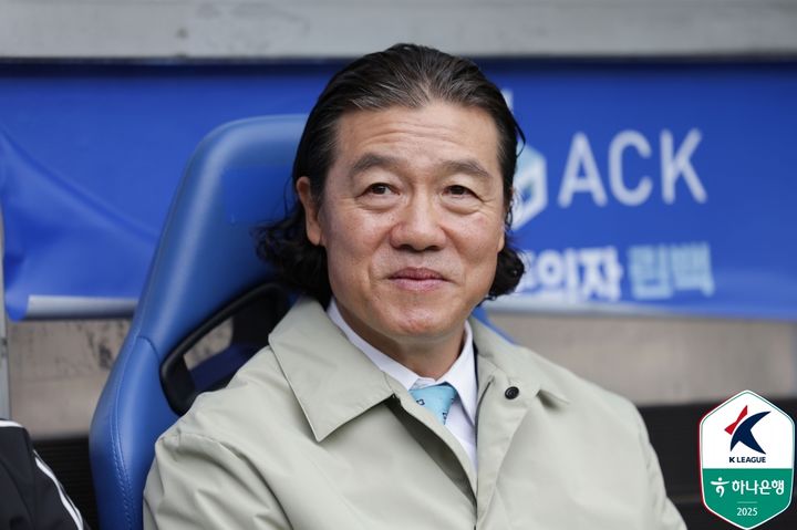 [울산=뉴시스]K리그1 울산 김판곤 감독. (사진=한국프로축구연맹 제공)