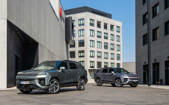 [서울=뉴시스] KG모빌리티가 독일에서 선보인 액티언. (사진=KG모빌리티) 2025.04.07 photo@newsis.com *재판매 및 DB 금지 *재판매 및 DB 금지