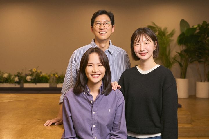 왼쪽 위부터 시계방향 정효민, 황윤서, 이소민 PD.