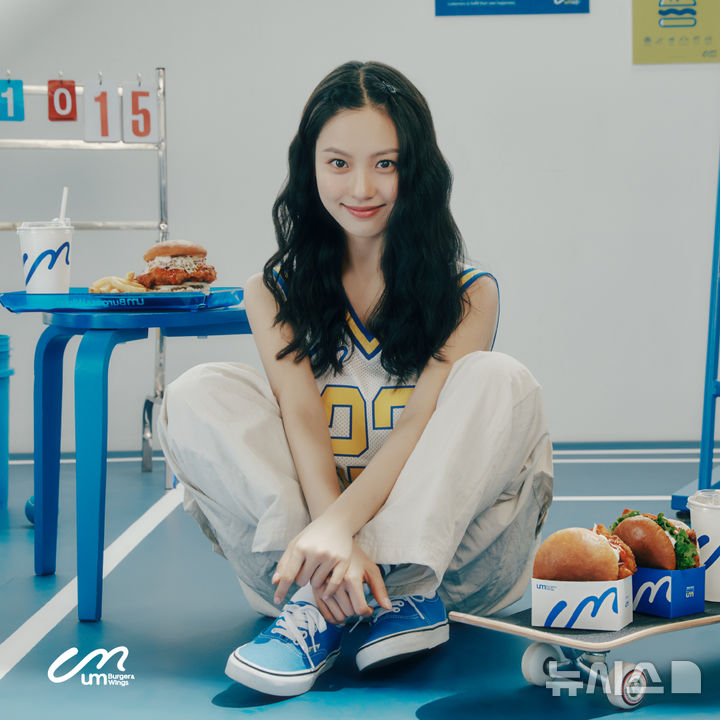 아이더스에프앤비의 치킨 버거·윙 전문 브랜드 '움버거앤윙스'는 배우 고민시를 브랜드 모델로 발탁했다. (사진 = 아이더스에프앤비 제공)