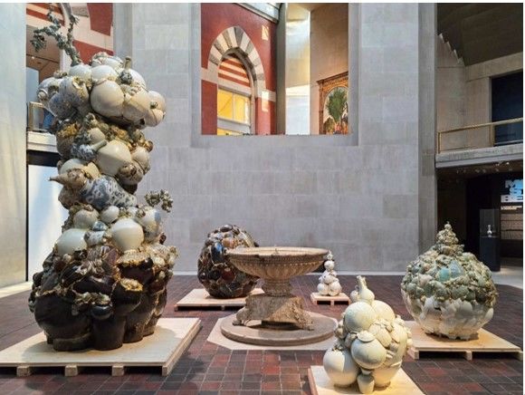 메트로폴리탄 미술관 《Monstrous Beauty: A Feminist Revision of Chinoiserie》 전시 전경_2, ⓒ Jaeho Jung *재판매 및 DB 금지