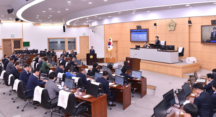 [여수=뉴시스] 전남 여수시의회 본회의장. (사진=여수시의회 제공) 2025.04.09. photo@newsis.com *재판매 및 DB 금지