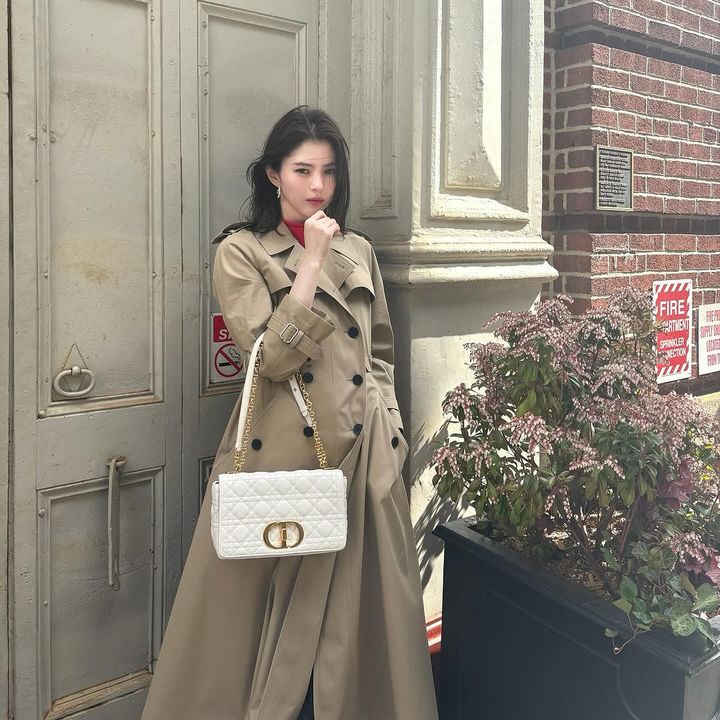 [서울=뉴시스] 배우 한소희가 9일 본인 소셜미디어에 근황을 공개했다. (사진=한소희 인스타그램 캡처) 2025.04.09. photo@newsis.com *재판매 및 DB 금지