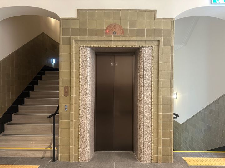 [서울=뉴시스] 이혜원 기자 = 9일 문을 연 서울 중구 신세계백화점 본점 '더 헤리티지' 내부 모습 *재판매 및 DB 금지