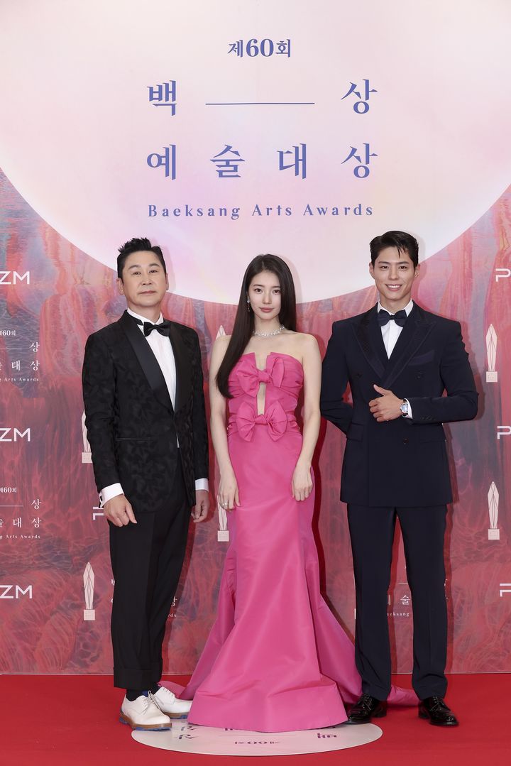 [서울=뉴시스] 개그맨 신동엽, 가수 겸 배우 수지, 배우 박보검이 5월 5일 오후 8시 열리는 '제61회 백상예술대상 with 구찌' MC를 맡는다. (사진=백상예술대상 사무국 제공) 2025.04.09. photo@newsis.com *재판매 및 DB 금지