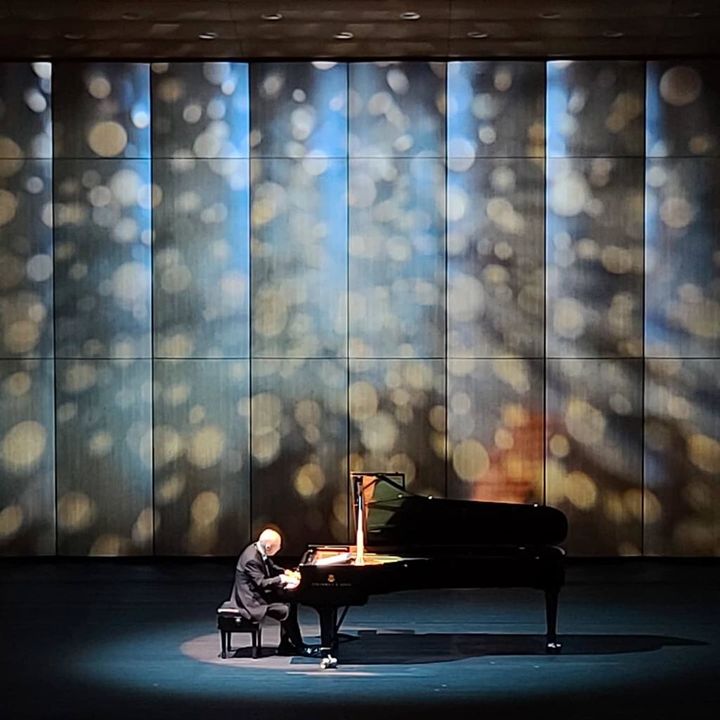 [함안=뉴시스] 유키구라모토 공연. (사진=함안군 제공) 2025.04.09. photo@newsis.com *재판매 및 DB 금지