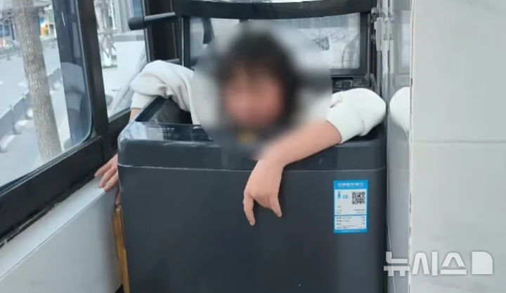  [서울=뉴시스] 사우스차이나모닝포스트(SCMP)는 지난달 30일 중국 장쑤성 지역의 한 가정에서 발생한 황당 사건을 조명했다.(사진=사우스차이나모닝포스트)