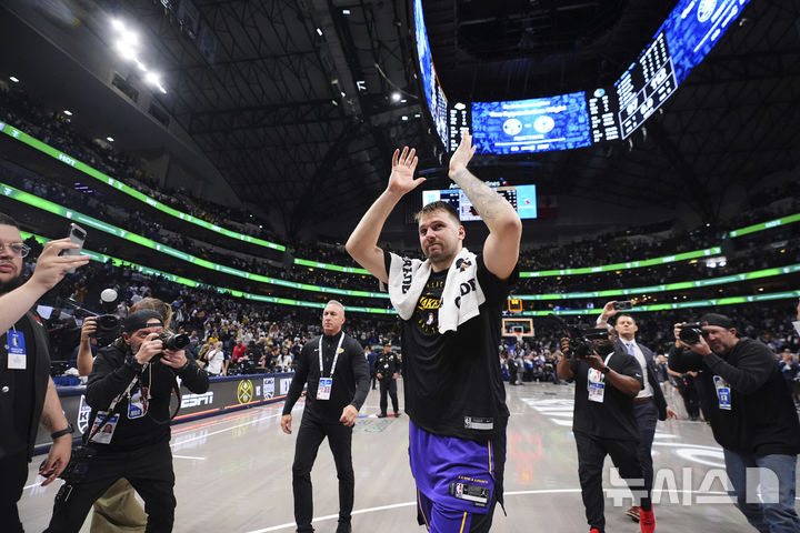 [댈러스=AP/뉴시스] 미국프로농구(NBA) 로스앤젤레스(LA) 레이커스의 루카 돈치치. 2025.04.09.