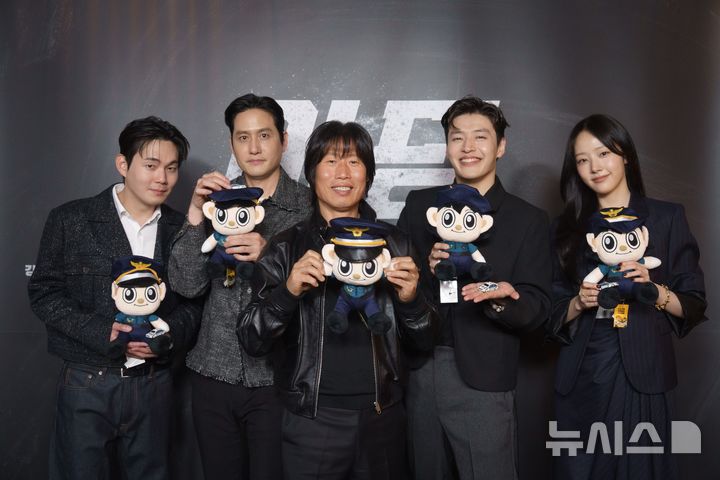 [의정부=뉴시스] 영화 '야당'과 손잡고 마약 예방 캠페인. (사진=경기북부경찰청 제공) 2025.04.10 photo@newsis.com