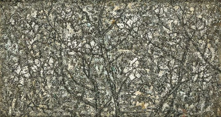 박수근, '목련', oil on hardboard, 14.2×26.2cm, 1963, 추정가 2억 3000만~4억원. *재판매 및 DB 금지