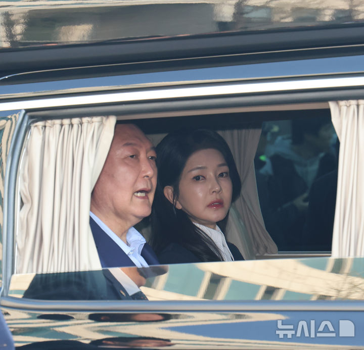 국민 75%, 윤석열 사형·무기징역 예상…43% 무기징역·32% 사형