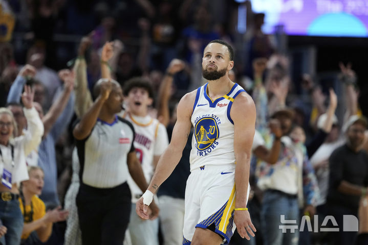 [샌프란시스코=AP/뉴시스] 미국프로농구(NBA) 골든스테이트 워리어스의 스테픈 커리. 2025. 4. 13.