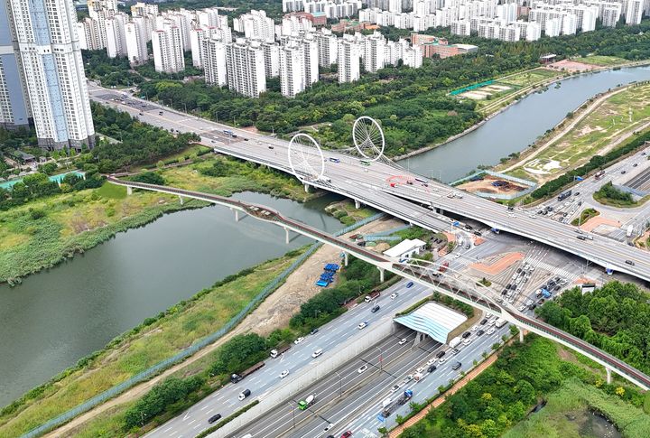 [인천=뉴시스] 송도워터프런트~승기천 자전거도로 연결사업 조감도. (사진=연수구 제공) 2025.04.14. photo@newsis.com *재판매 및 DB 금지