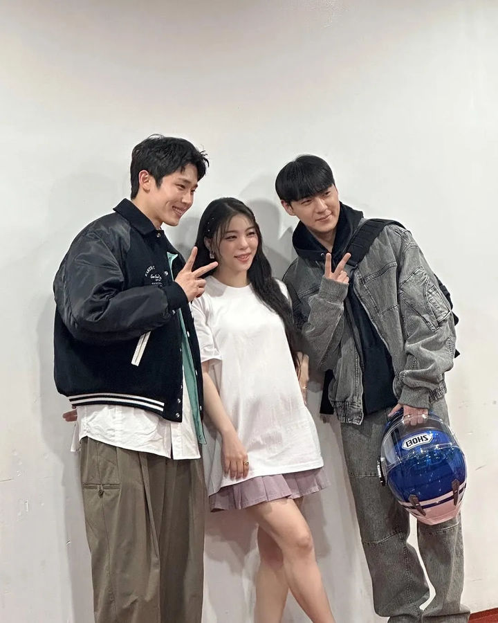 [서울=뉴시스] 왼쪽부터 최시훈, 에일리, 준우 (사진=최시훈 인스타그램 캡처) 2025.04.14. photo@newsis.com *재판매 및 DB 금지