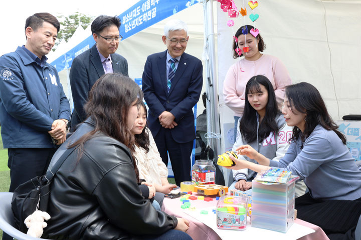 명지대가 인문캠퍼스와 자연캠퍼스에서 '2025학년도 전공·진로 페스티벌'을 개최했다. (사진=명지대 제공) *재판매 및 DB 금지