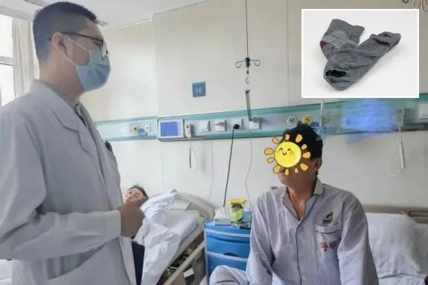 [서울=뉴시스] 평소 땀에 젖은 양말 냄새를 맡는 습관을 지녔던 남성이 폐에 곰팡이균 감염이라는 중증 질환을 앓게 된 사실이 전해졌다. (출처=더 선) 2025.04.15. photo@newsis.com *재판매 및 DB 금지