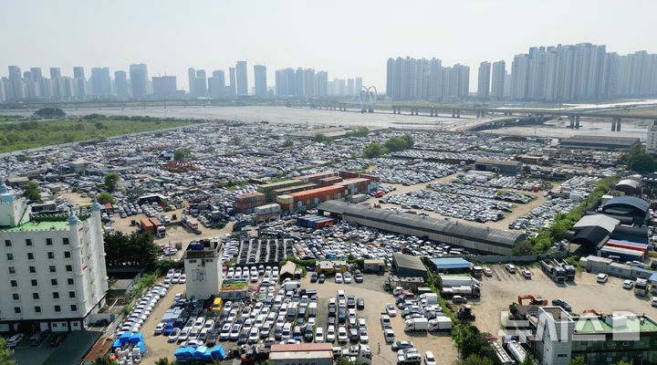 [인천=뉴시스] 인천 연수구 중고차수출단지. (사진=연수구 제공) 20205.04.16. photo@newsis.com
