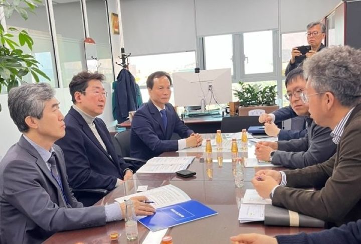 공동건의문 전달 모습. *재판매 및 DB 금지