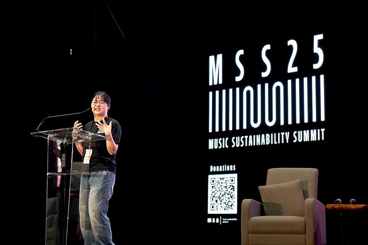 [서울=뉴시스] 김나연 케이팝포플래닛(KPOP4PLANET) 캠페이너 '2025 음악 지속가능성 서밋(Music Sustainability Summit)' 발표 모습. (사진 = 케이팝포플래닛 제공) 2025.04.16. photo@newsis.com. *재판매 및 DB 금지
